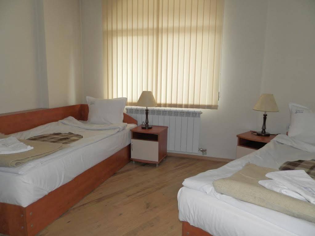 Family Hotel Daisy Borino Ngoại thất bức ảnh