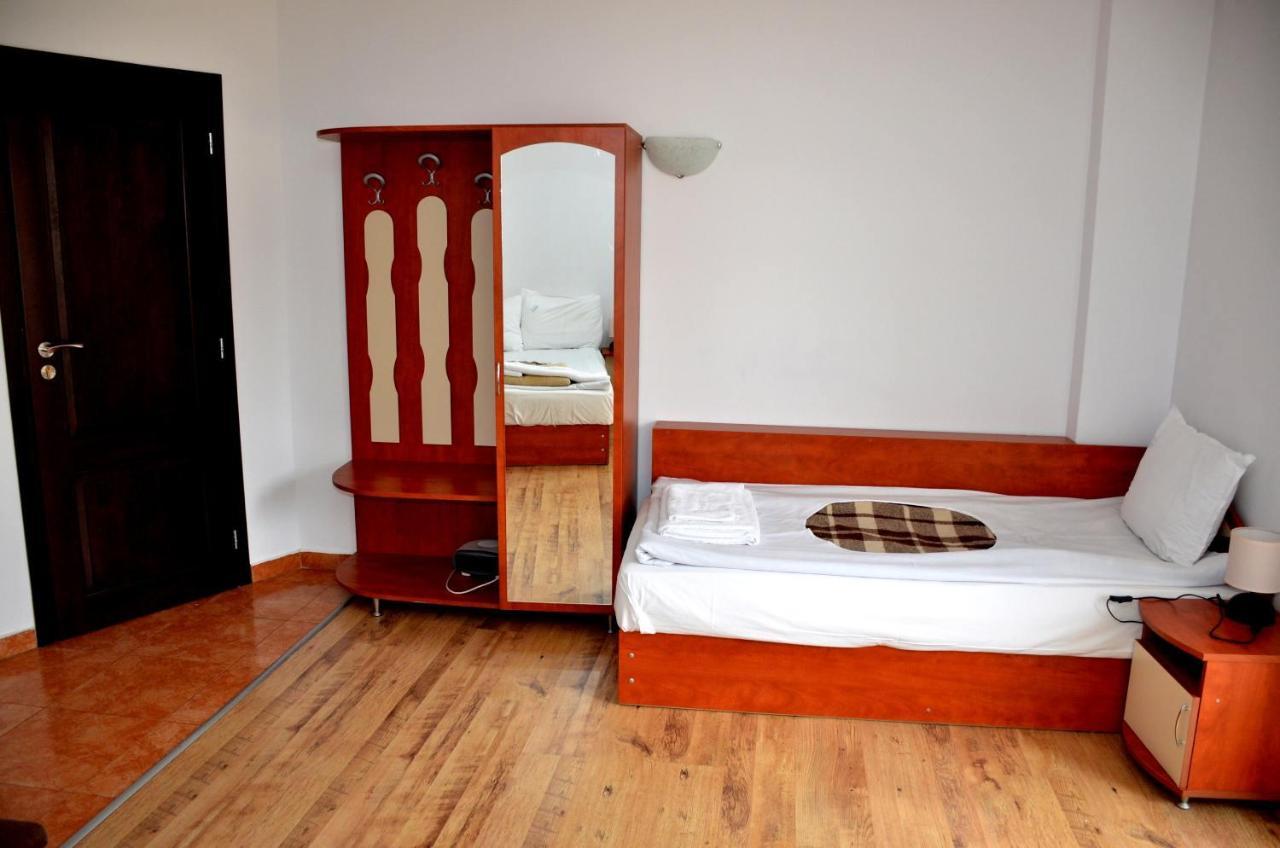 Family Hotel Daisy Borino Ngoại thất bức ảnh